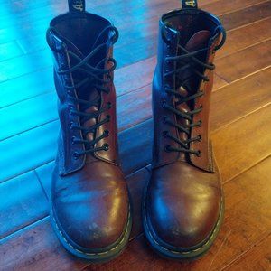 Dr. Martens Original 1460 Smooth Leather Lace Up Boots - Cherry Red